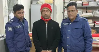 শেরপুরে যৌথ বাহিনীর অভিযানে লুট হওয়া শটগানসহ আটক ১